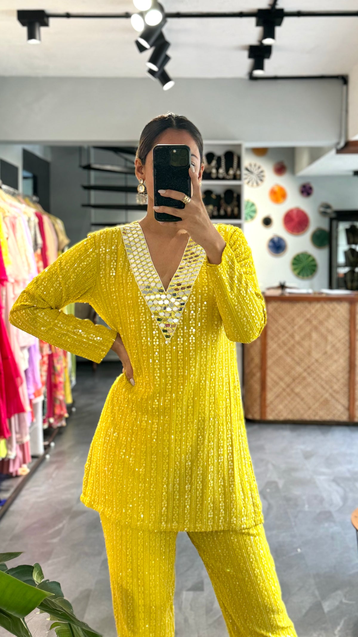 Haldi Hues